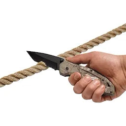 MILWAUKEE FASTBACK FOLDING KNIFE - CAMOUFLAGE HANDLE