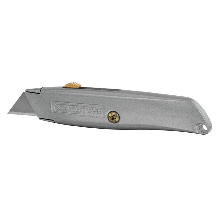 RETRACTABLE UTILITY KNIFE
